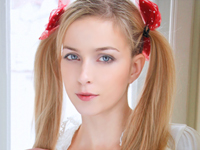金髪の天使パイパン東欧美少女 アビゲイルジョンソン 援助交際 めちゃはめムービー 有料アダルトサイト配信の動画 画像 ダウンロード